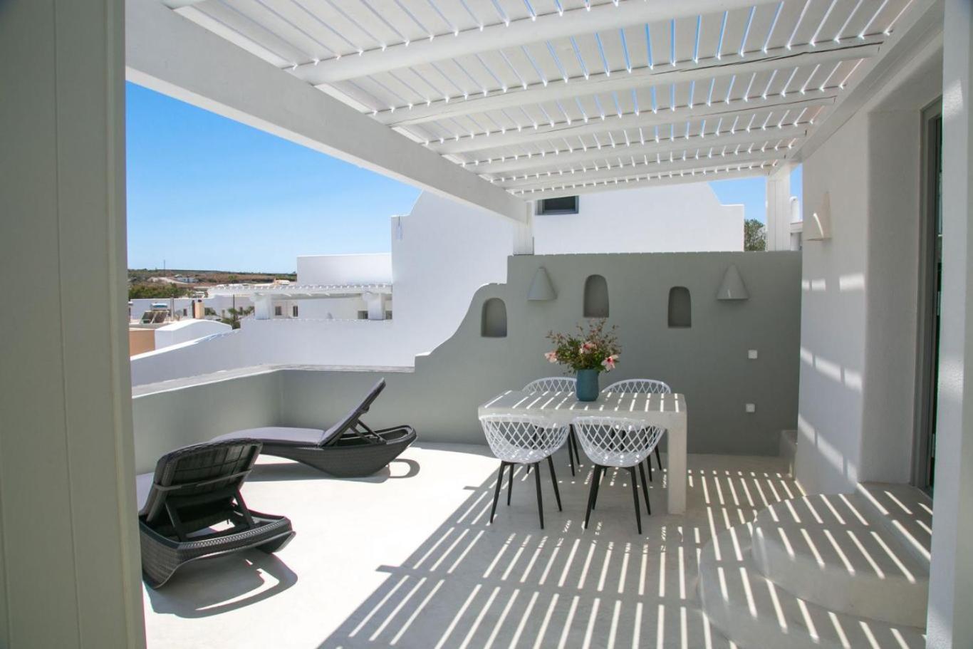 Shades Of White Villas Emporio  Eksteriør billede